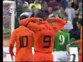 Klass Jan Huntelaar vs Ireland