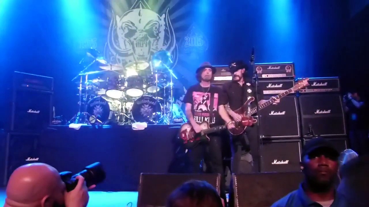 Motörhead   02/09/2015 - Metropolis - Lemmy was too sick to play