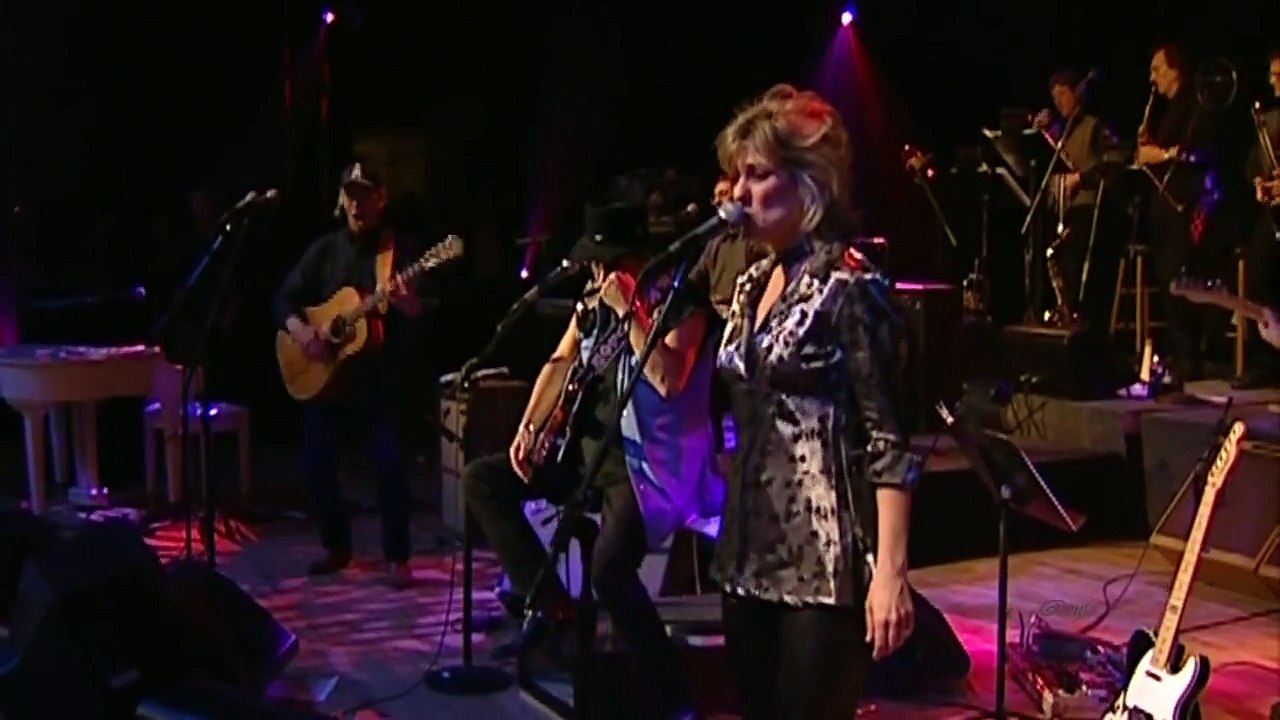 Waylon Jennings - "The Weight"