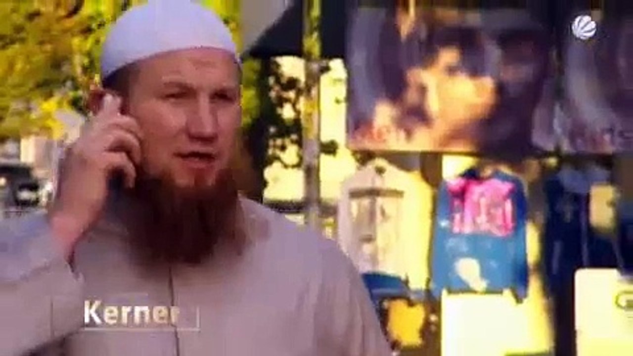 Pierre Vogel Abu Hamza vs Johannes B. Kerner und eine Heuschlerin 1/2