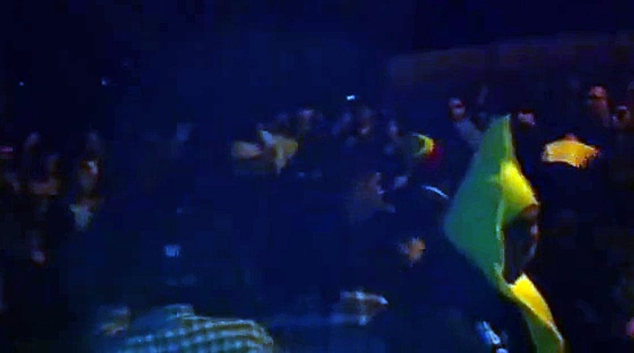 Green streak- "Happy"