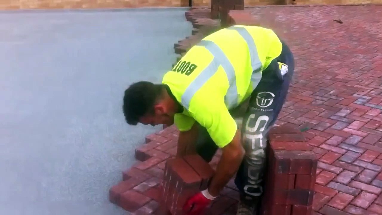 Укладчик тротуарной плитки 99 уровня – Видео Dailymotion