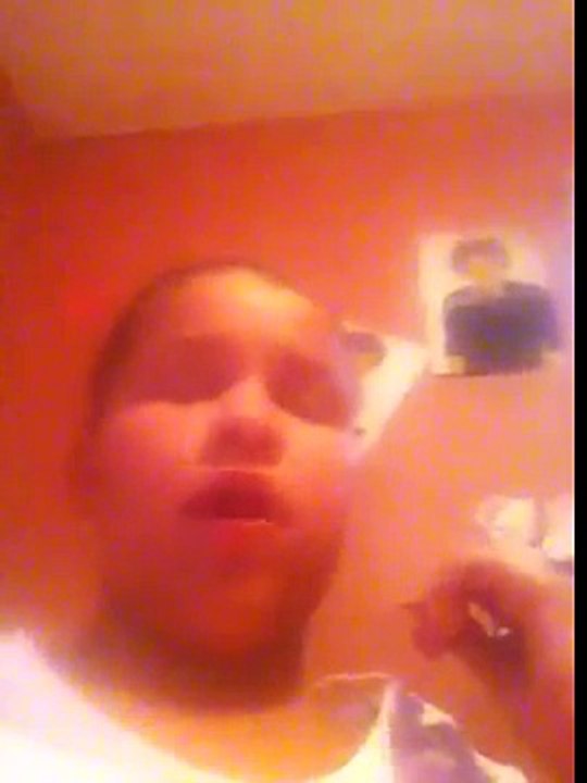 Singing stitches Shawn Mendes