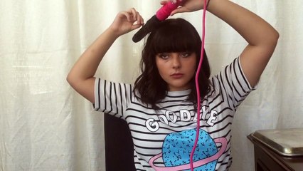 MESSY CURLS FOR SHORT HAIR