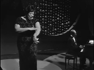 Ella Fitzgerald - Mack The Knife (High Quality)