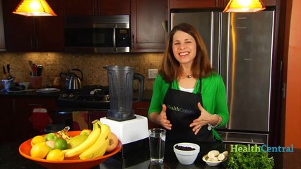 How to Make Healthy Smoothies fun for kids in the Summer