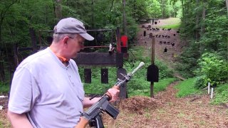 Shooting the FAL grenade Launcher