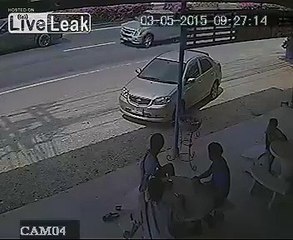 Useless Parent Let's Go Of Kids Hand While Crossing Busy Road
