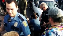 Seattle Police takedown man who punches officer