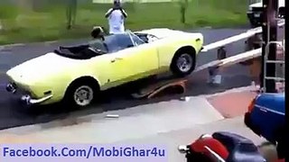 Funny Car Pulling Accidents - MobiGhar.Com