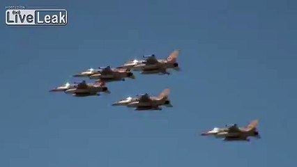 Air Force above Tel Aviv beach on Independence Day 67