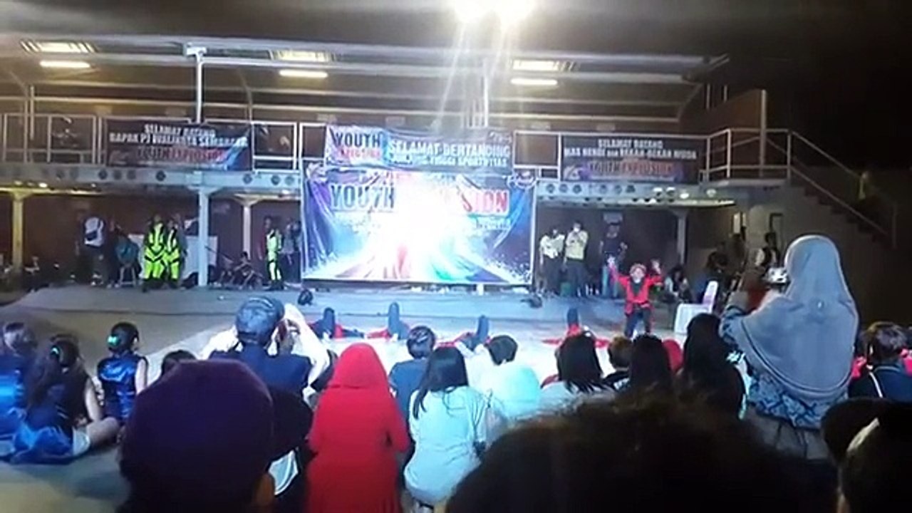 (22.08.2015) OXYGEN - SHINee샤이니_ Evil + Everybody_LIVE @KPOP YOUTH EXPLOSION