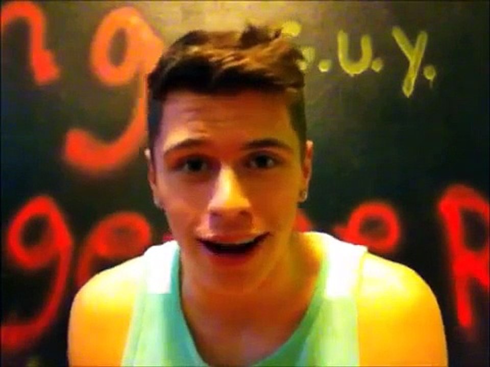 How to Seduce a Straight Guy