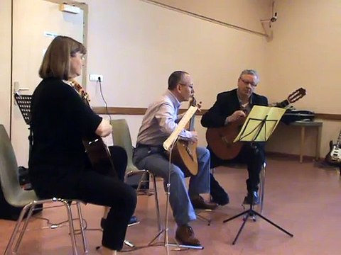 M2U02002 Trio de guitares, Haendel, romantique, fête de la musique à Scy Chazelles le 21 06 2015