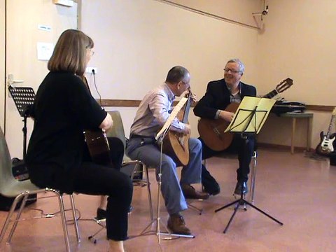 M2U02006 Trio de guitares, Romance de Kuffner, fête de la musique à Scy Chazelles le 21 06 2015