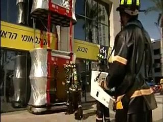 yangın anında acil cıkış asansörü izleyin