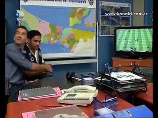 Emniyette oyun kaçamağı (Arka Sokaklar)