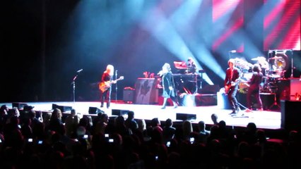 HEART - WHAT ABOUT LOVE (HD) - live from Montreal, 2013. (smyle producions in HD).