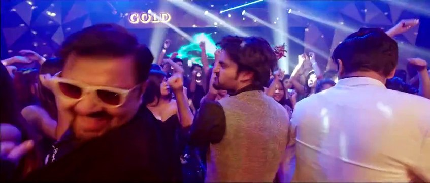 Another Song of Jawani Phir Nahin Aani Released, Check out Hamza Ali Abbasi's Dance