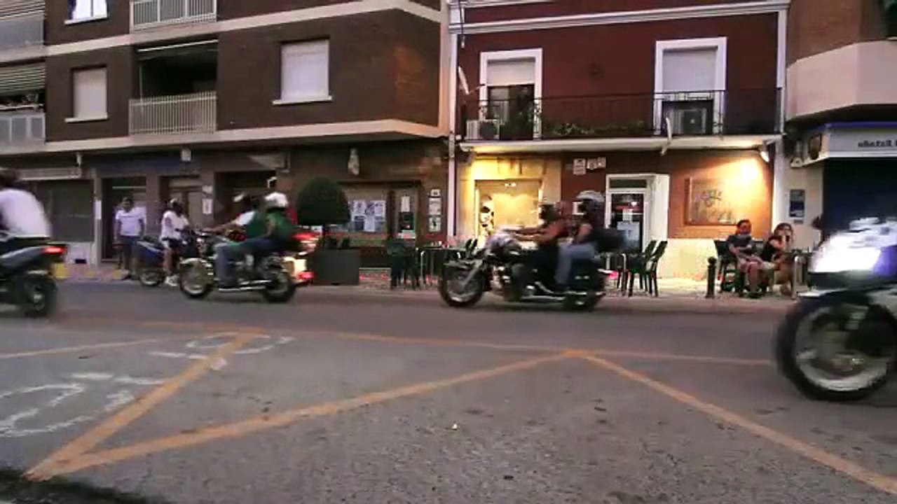 Motorcycles for Kids - Kawasaki Dirt Bike Street Bike Toys