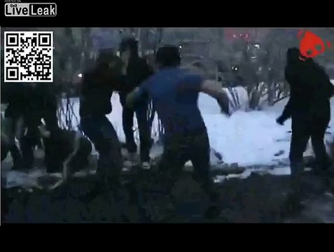 2 Chechens vs Group of Russians