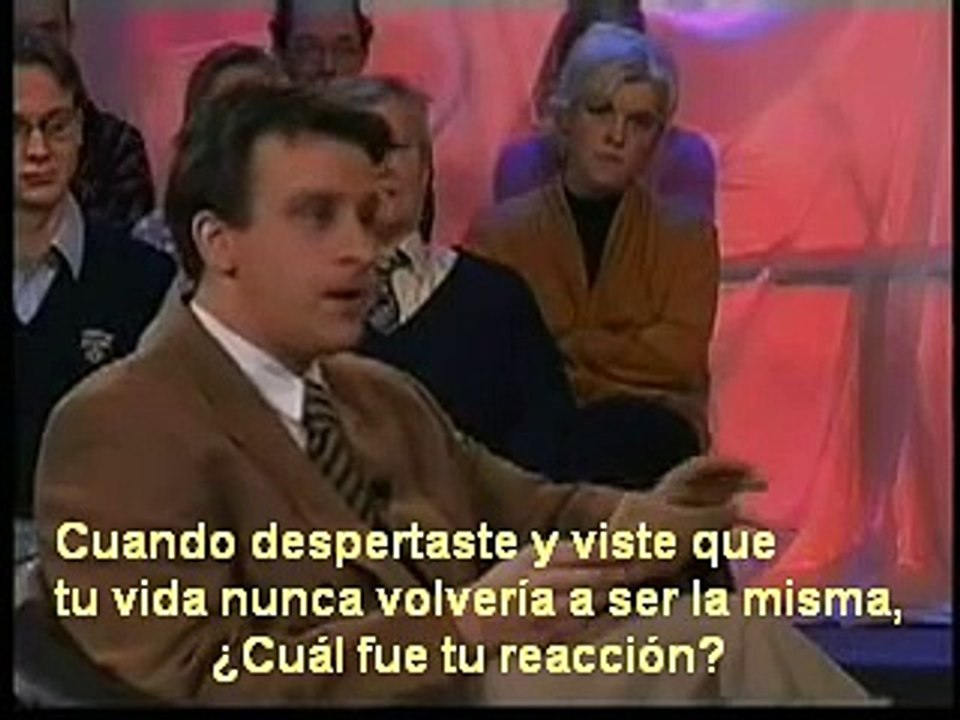 Boemerang: Erik Hartman se ríe de sus invitados. Subtitulado