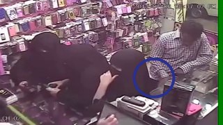 Ethiopian pickpockets Saudi woman, gets caught