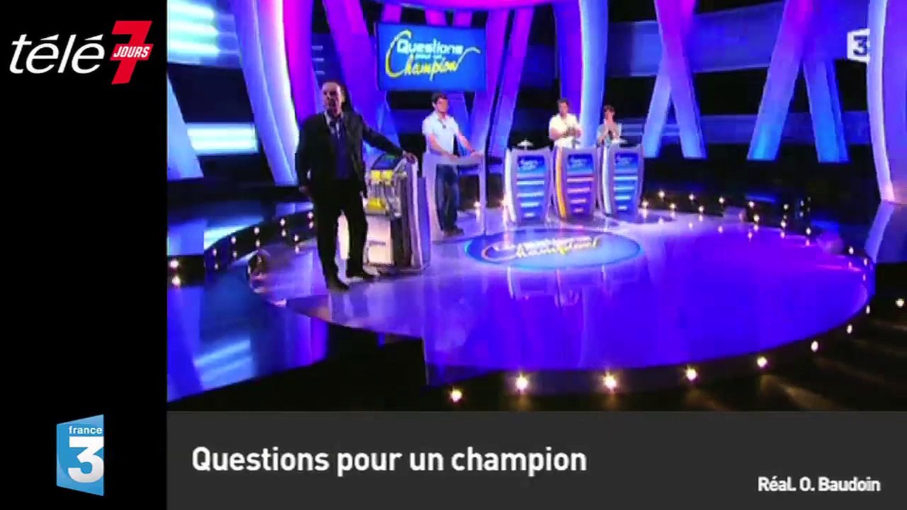 Le zapping du 03/09 : Insolite : il résout 3 Rubik’s cube, en moins de 2 minutes et… en apnée !