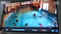 Kid nearly drowns in a Chinese pool