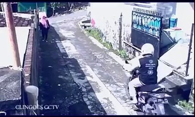 Mugging Gone Wrong