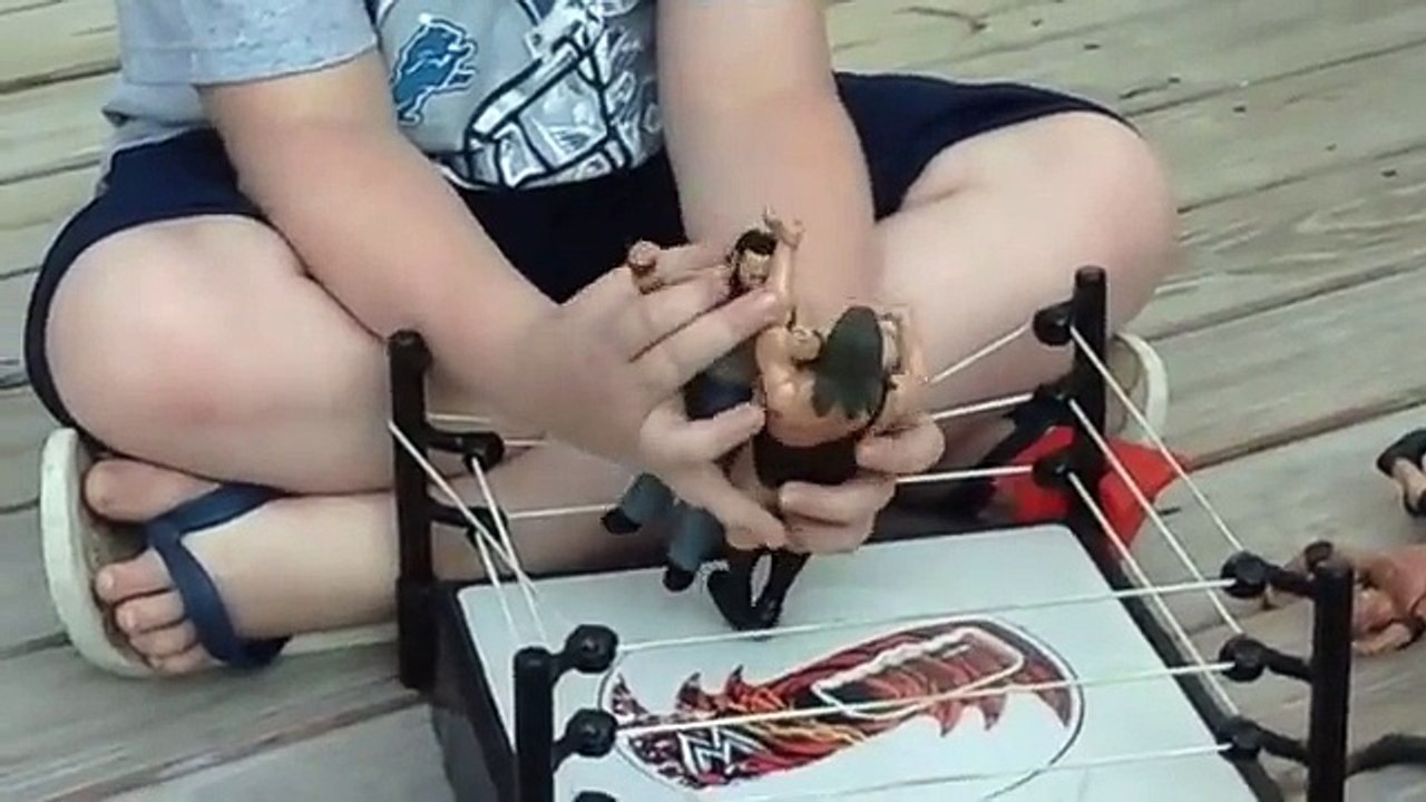Mega  Wrestling  ep1