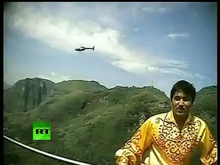 Walking On Rope Amazing Video - Video Dailymotion [380]