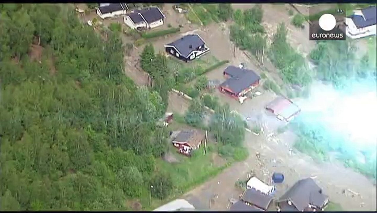 Überschwemmungen nach schwerem Regen in Südnorwegen