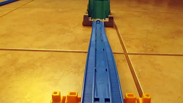 Amazing Accidents Happen Thomas & Friends Stanley Fire Truck Crash