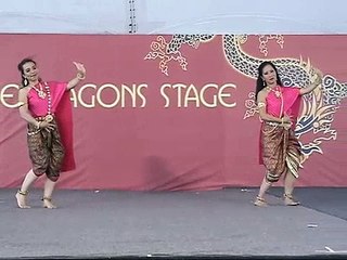 Somapa Thai Dance Company: "Sri Nuan Ouk A-Nu"