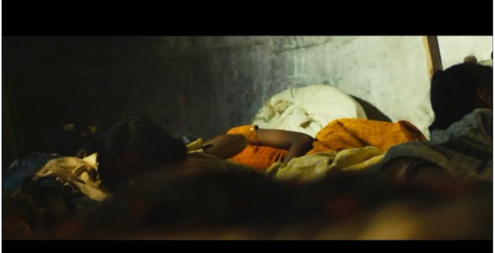 Blinding scene slumdog millionaire
