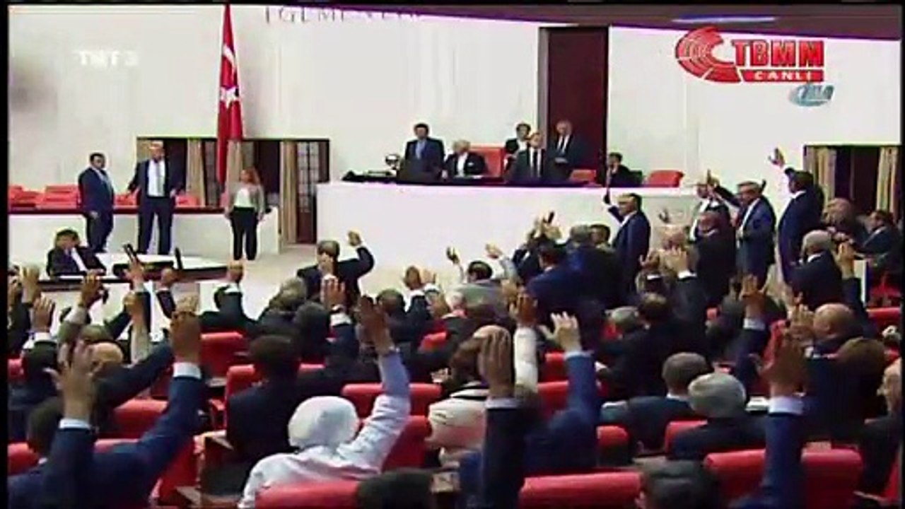 Tezkere kabul edildi