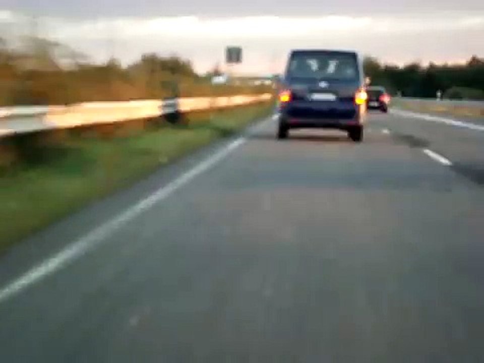 bmw e30 v8 vs e39 540 = 260 kmh