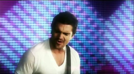 Juanes - Me Enamora