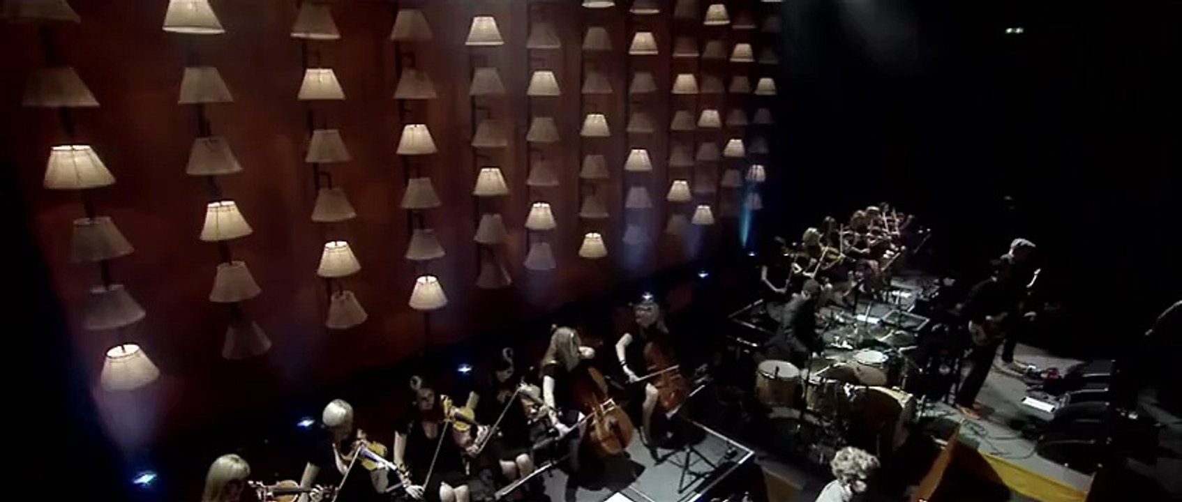 Adele - Set Fire To The Rain (Live At The Royal Albert Hall)