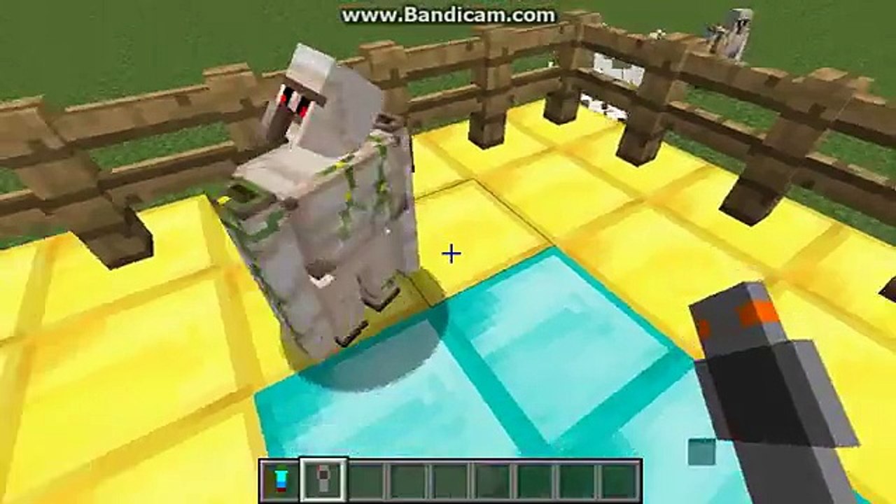 Minecraft Doll mod (zombie doll vs. golem doll)