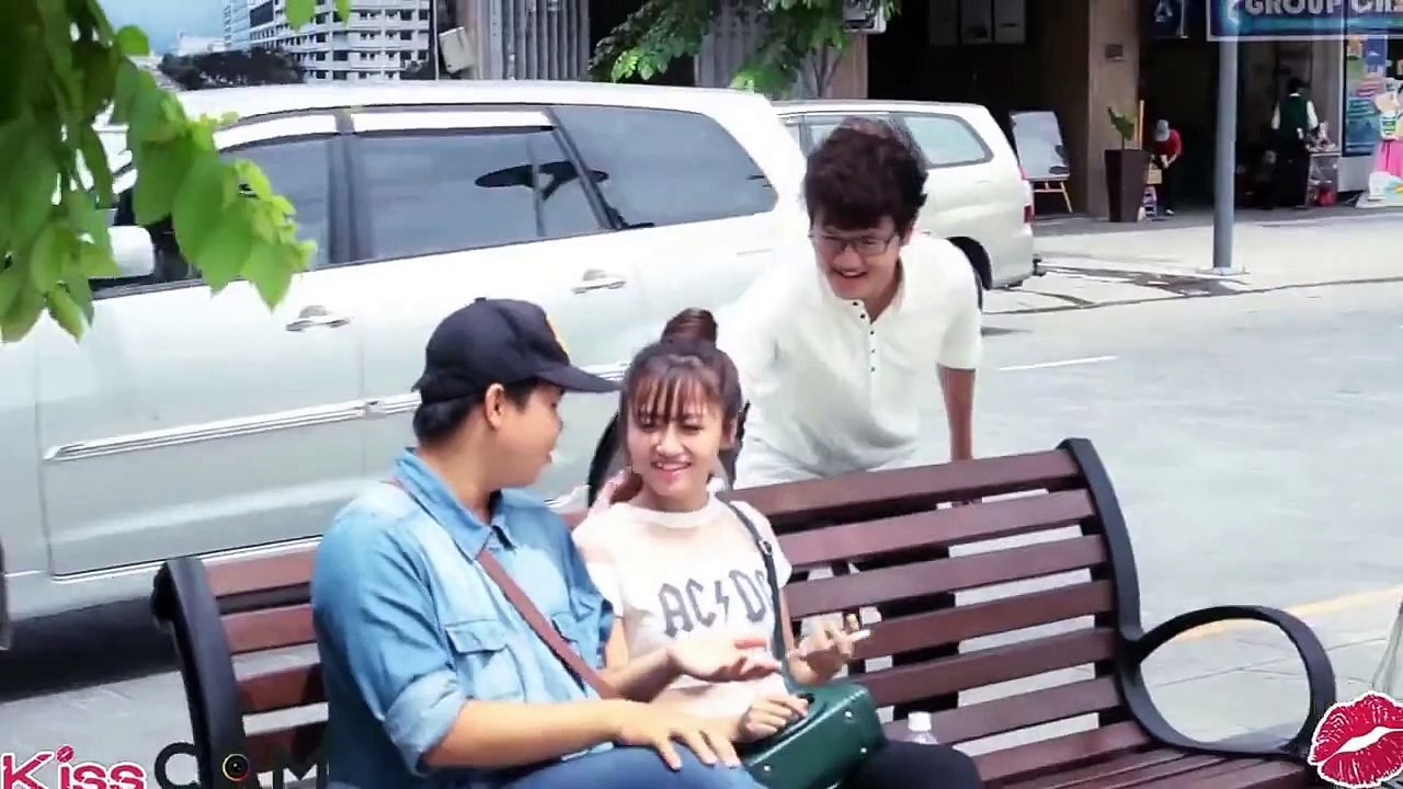 [KISS CAM] How To Kiss A Beatiful Girl - Full HD