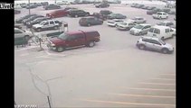 Minivan Crashes 10 Vehicles in a Piggly Wiggly parking lot