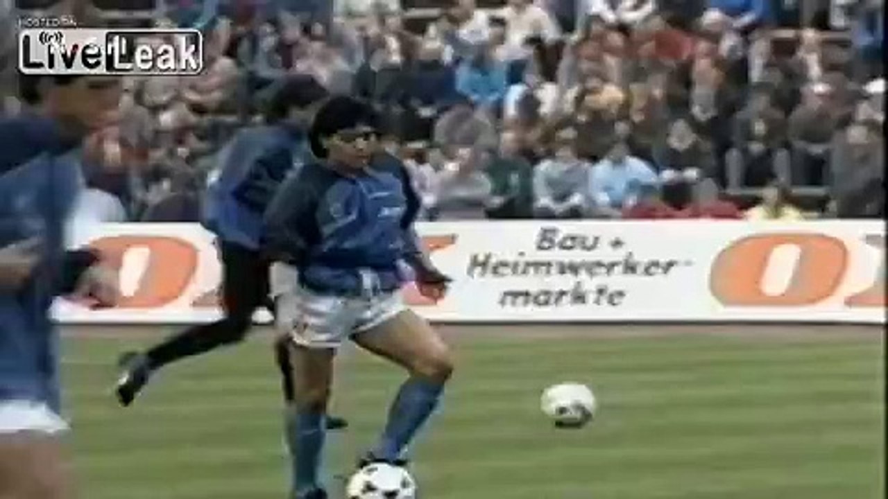 Maradona pre-match warm up