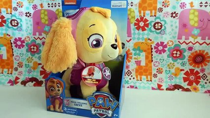 Talking Skye Plush Paw Patrol Spinmaster Speaks English and French