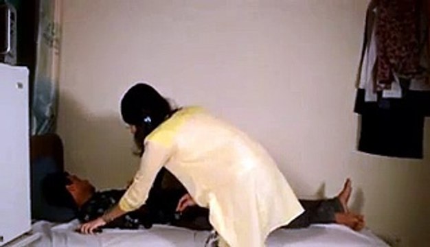 اگر آپ کی بیوی آپ پر شک کرتی ھے تو ویڈیو دیکھیں