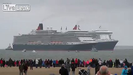 THREE BIG BOATS IN THE RIVER MERSEY LIVERPOOL.