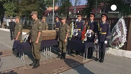 Ukraine: full military honours for national guard funeral