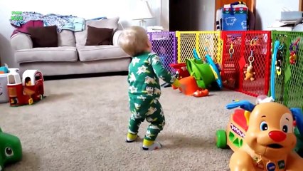 Funny Videos   Funny Babies Laughing And Dancing   Bebes Chistosos Bailando Hip Hop Y Reggaeton 2015