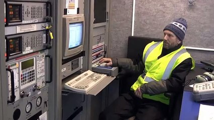 Pilots put Boeing 747-8 Intercontinental through the gauntlet